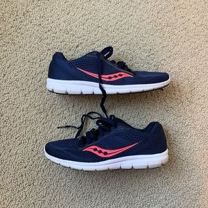 navy blue saucony women's